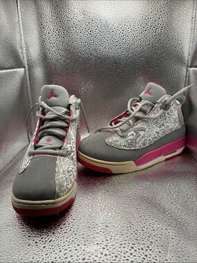 Jordan Kids Gray and Pink Graphic High-Top Sneakers